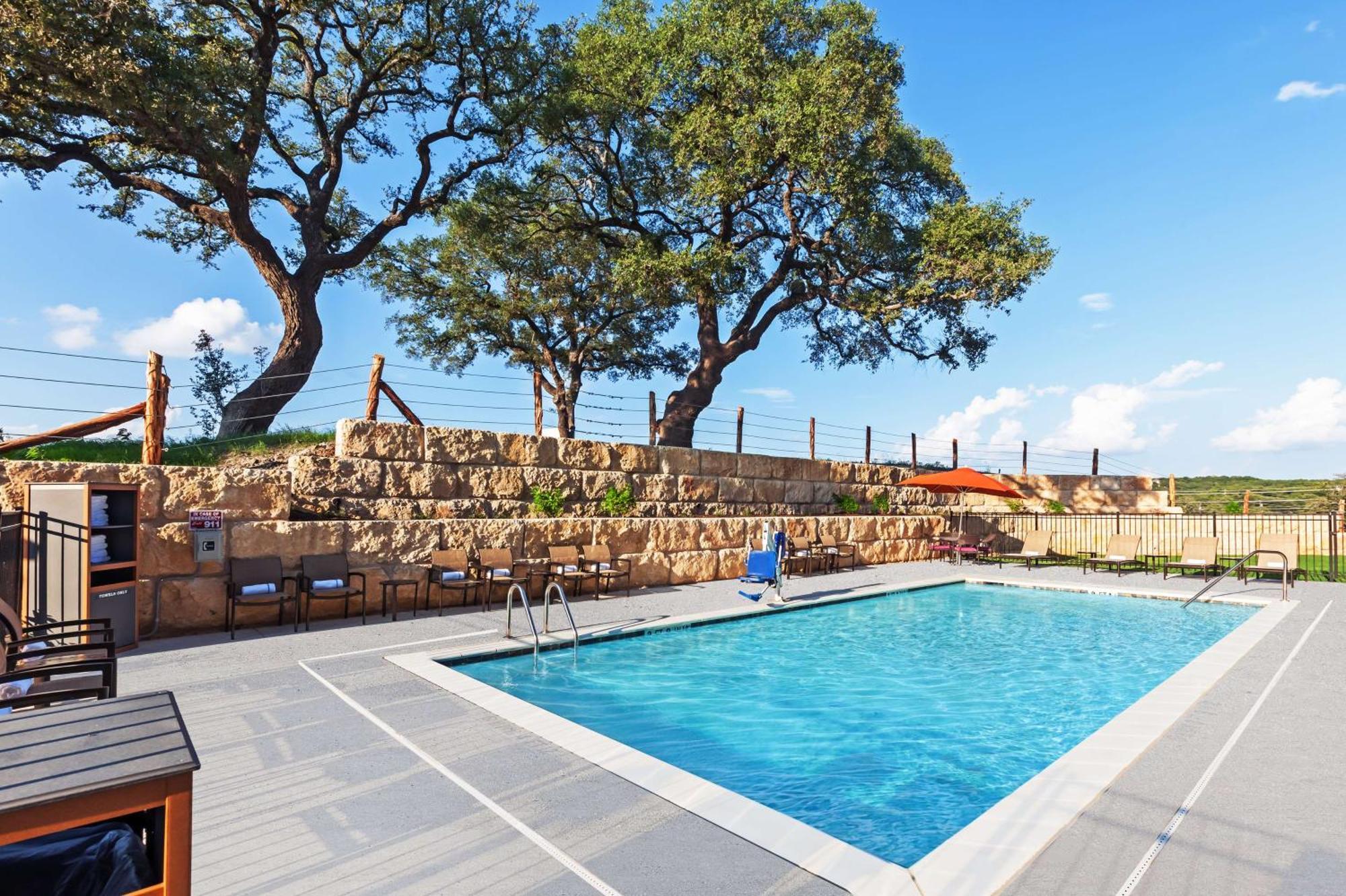 Hampton Inn By Hilton Bulverde Texas Hill Country Екстер'єр фото